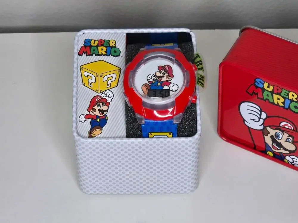 Super Mario LCD Digital Watch NIP Hour Minute